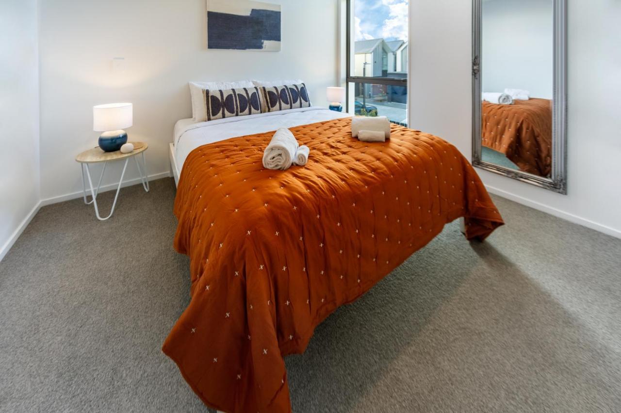 City Lights Retreat With Carpark 2 Bed 2 Bath Christchurch Esterno foto