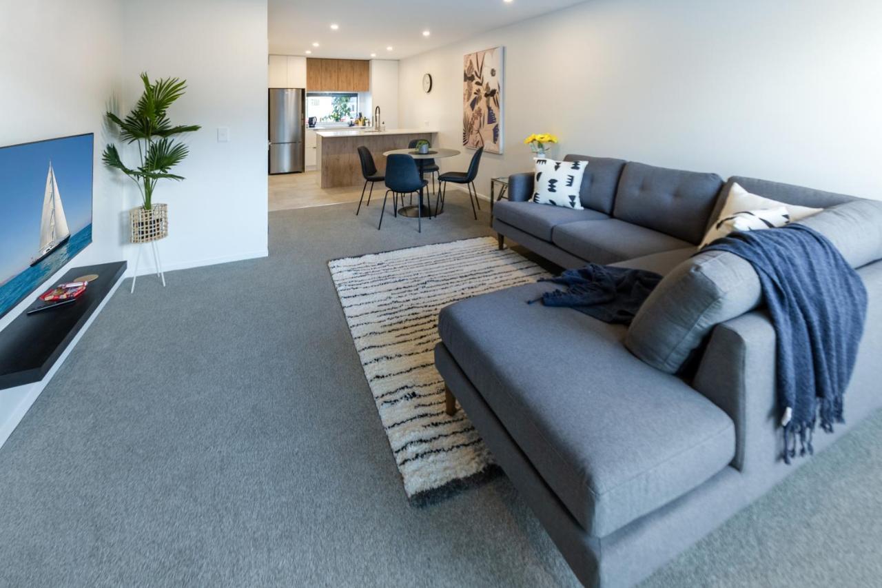 City Lights Retreat With Carpark 2 Bed 2 Bath Christchurch Esterno foto