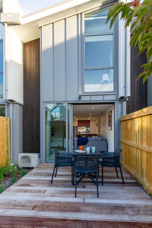 City Lights Retreat With Carpark 2 Bed 2 Bath Christchurch Esterno foto